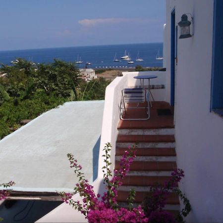 Le Case Del Capitano Stromboli Exterior photo